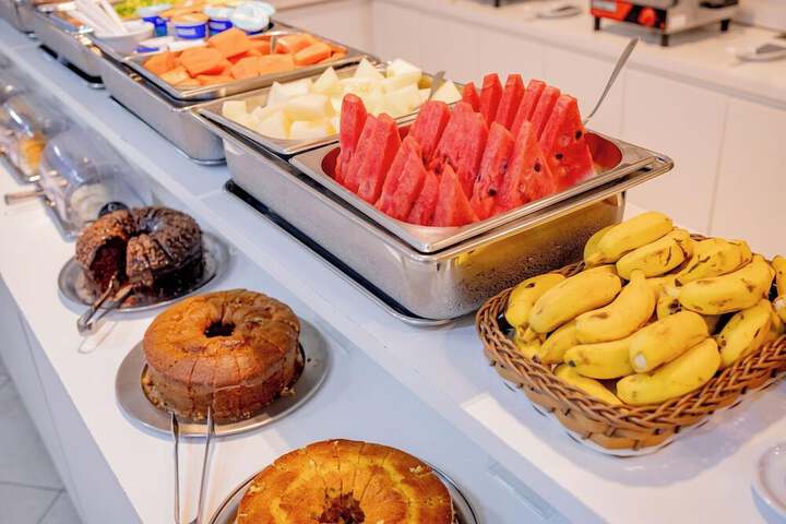 Breakfast/Coffee Service 103 of 119