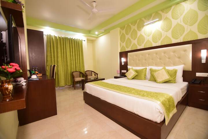 Room 29 of 46