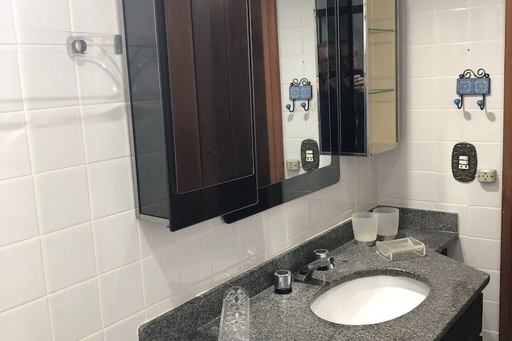 Room 85 of 487