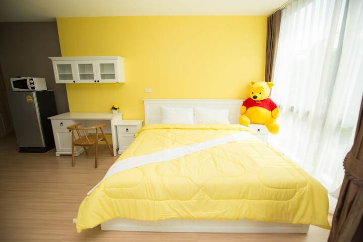 Room 6 of 44