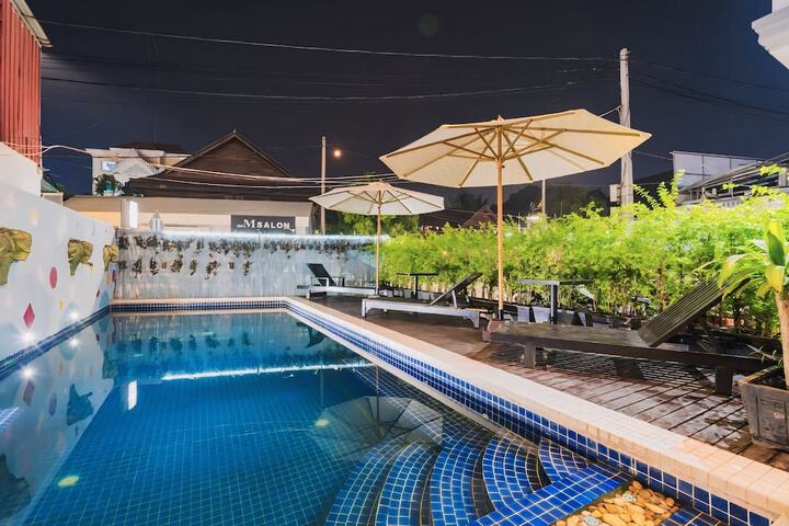 Pool 75 of 134