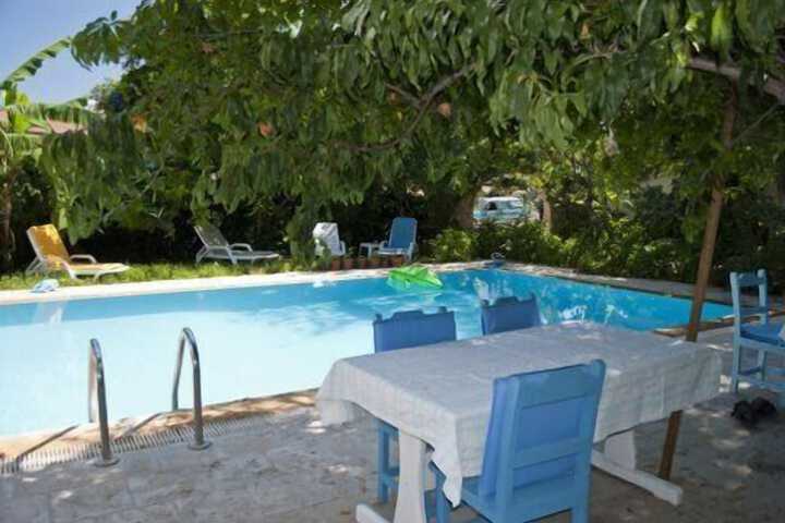 Hotel Pool