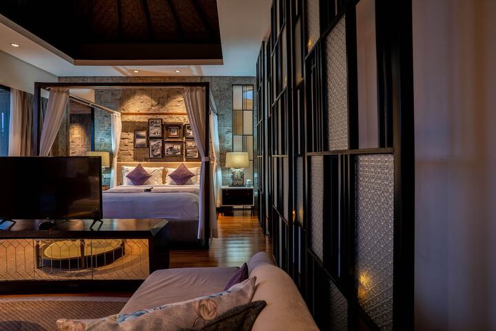 Room 14 of 67