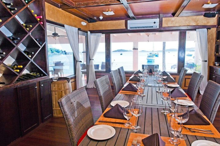 Dining 165 of 257