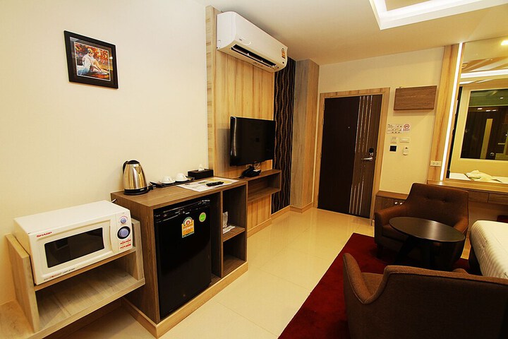 Room 49 of 79