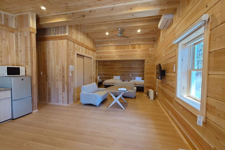 Room 27 of 54