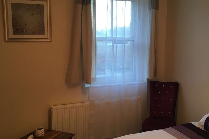 Room 14 of 15