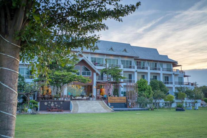 Vieng Khong Hotel
