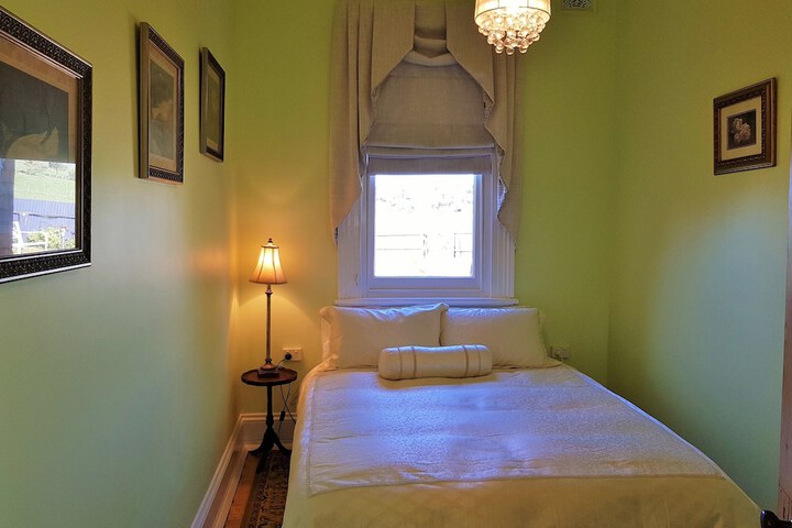Room 7 of 59