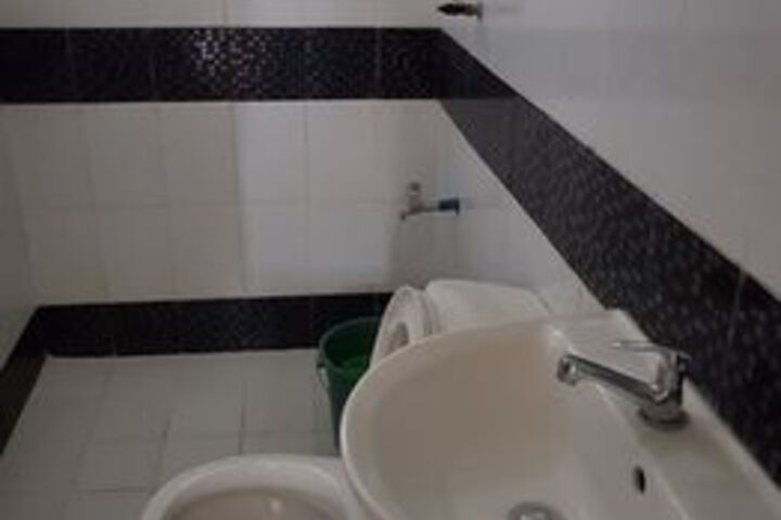Room 3 of 23