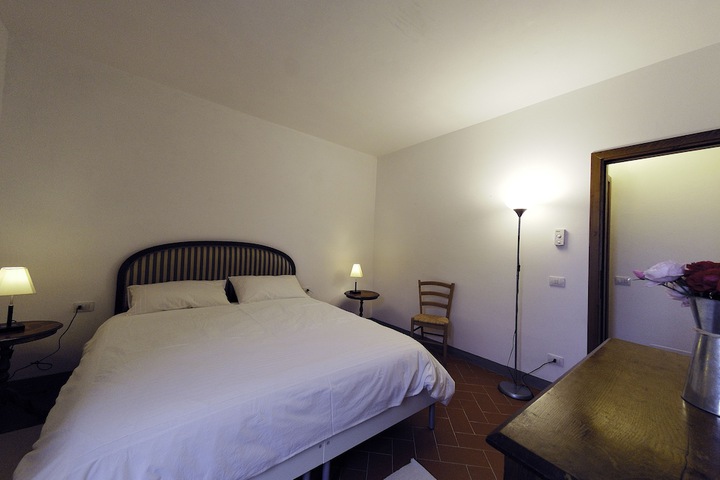 Room 25 of 66