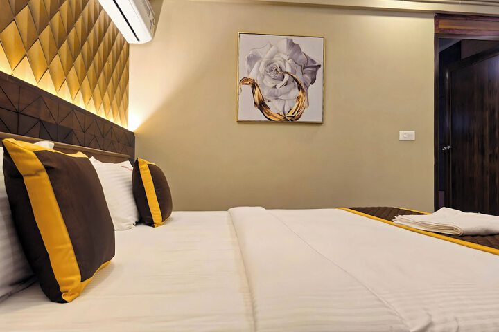 Room 27 of 135