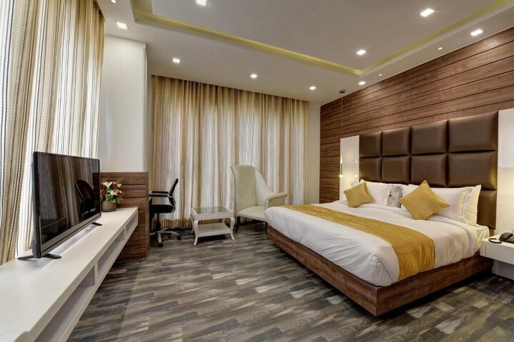 Room 10 of 41