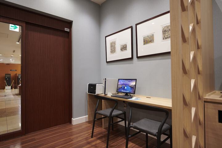 Lobby Photo