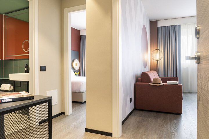 Room 25 of 72