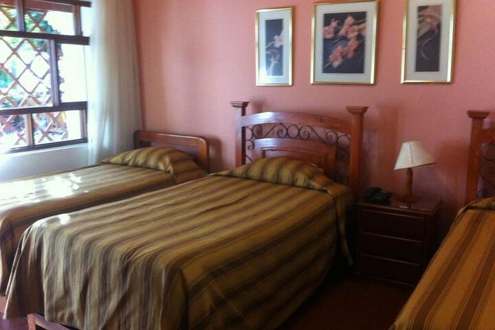 Room 7 of 30