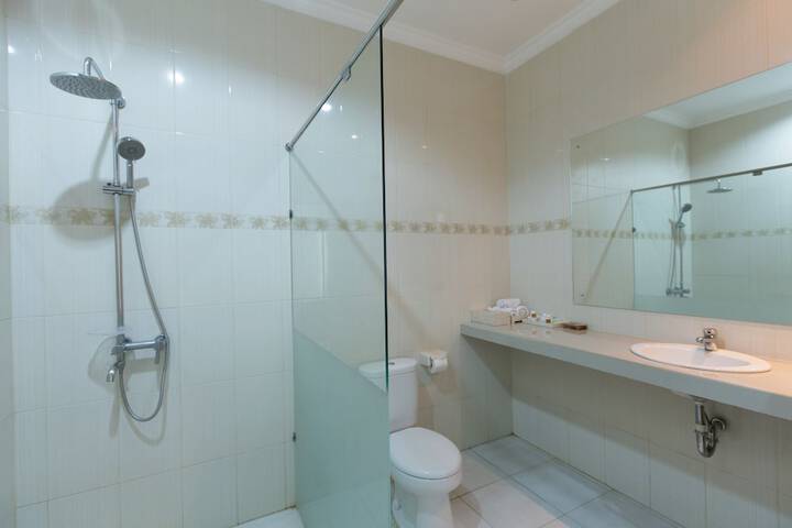 Clean Restrooms