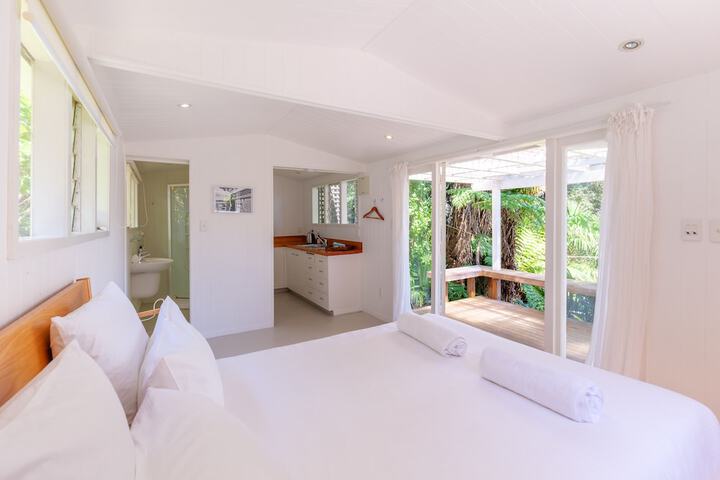 Room 2 of 30
