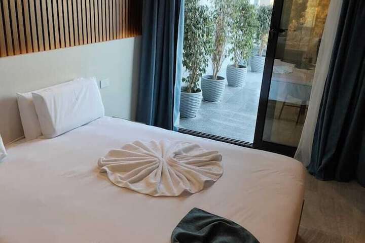 Room 48 of 126