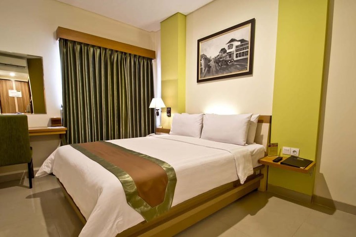 Room 6 of 21