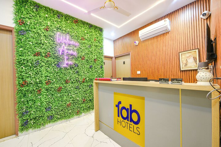 Hotel Interior 7 of 32