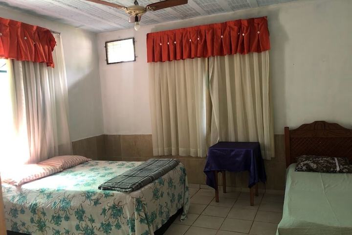 Room 2 of 31