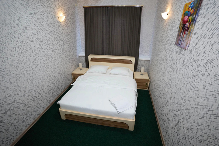 Room 18 of 21