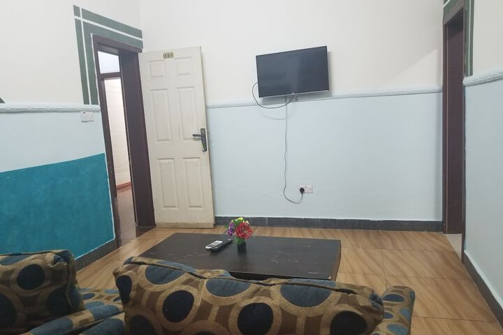 Room 36 of 71
