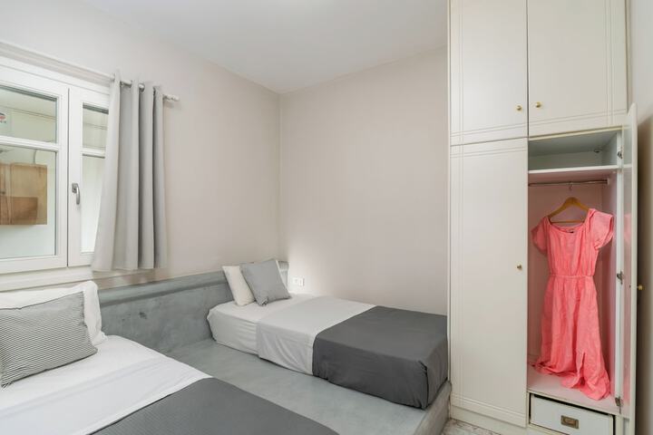 Room 29 of 115