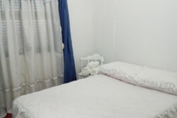 Room 10 of 75