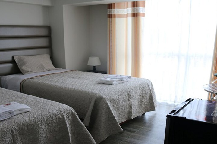 Room 11 of 61