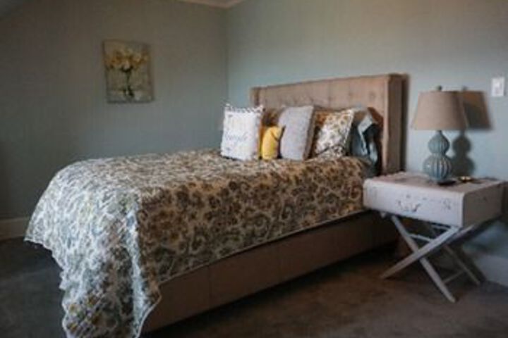 Room 21 of 35