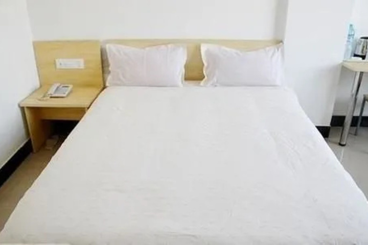 Ruyijia Business Hotel