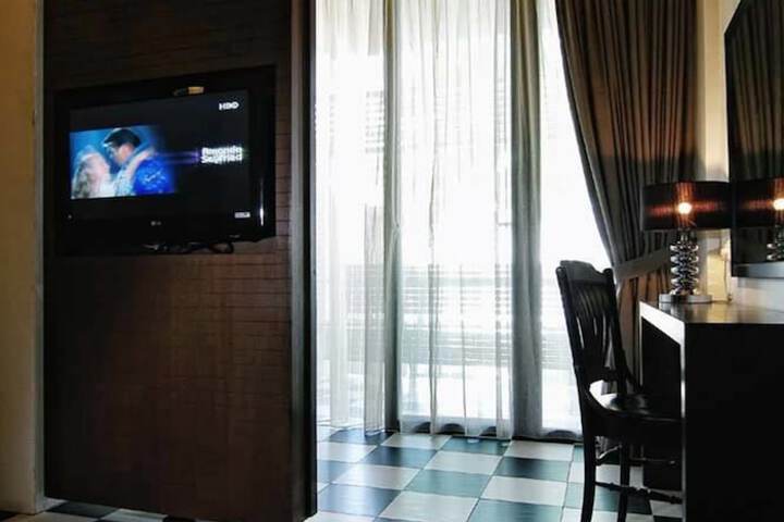 Room 14 of 35