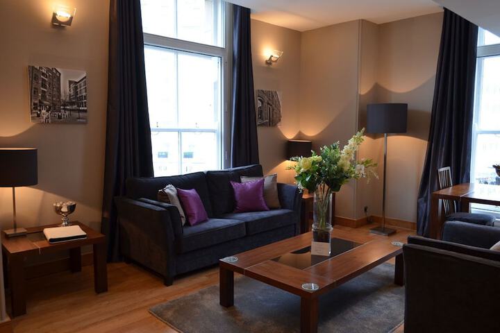 Room 12 of 51