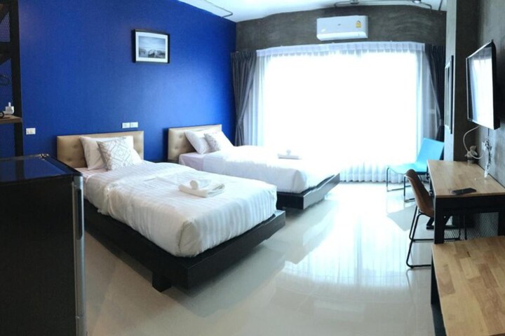 Room 37 of 51