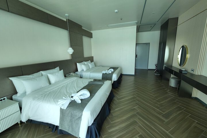 Room 16 of 88