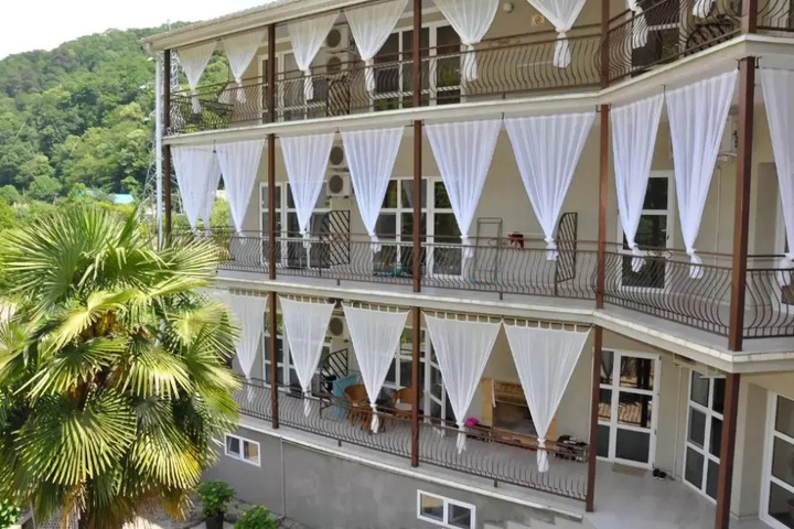Viktoria Hotel