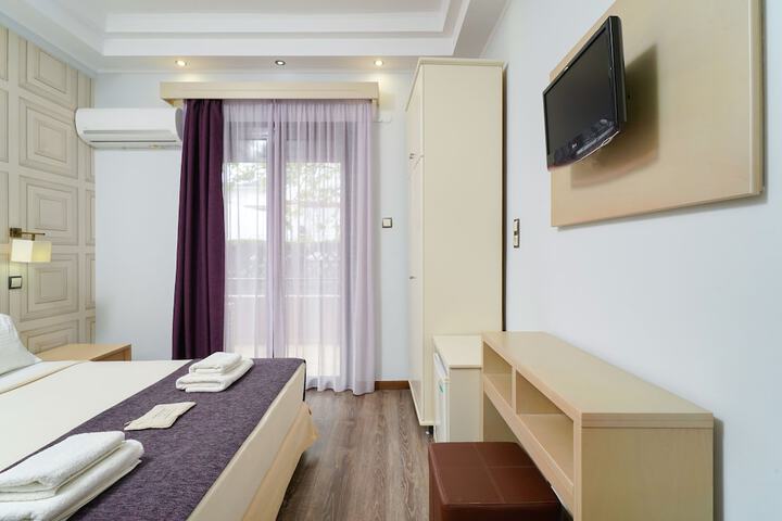 Room 55 of 123