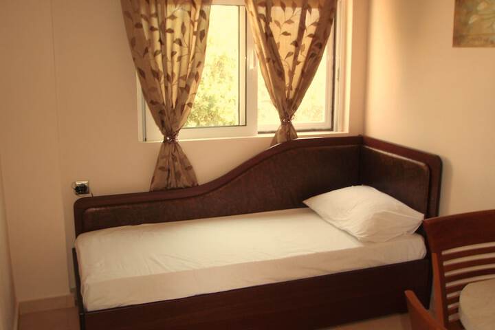 Room 7 of 57
