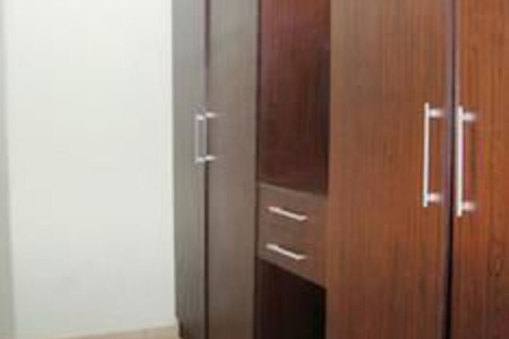 Room 48 of 83