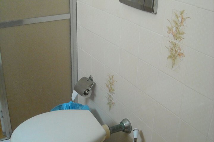 Room 53 of 121