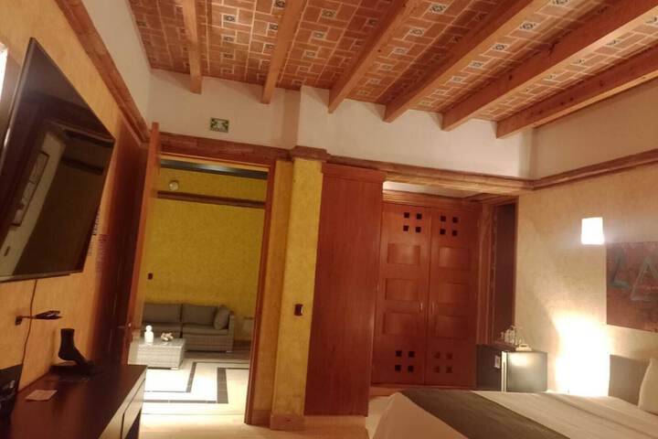 Room 14 of 64