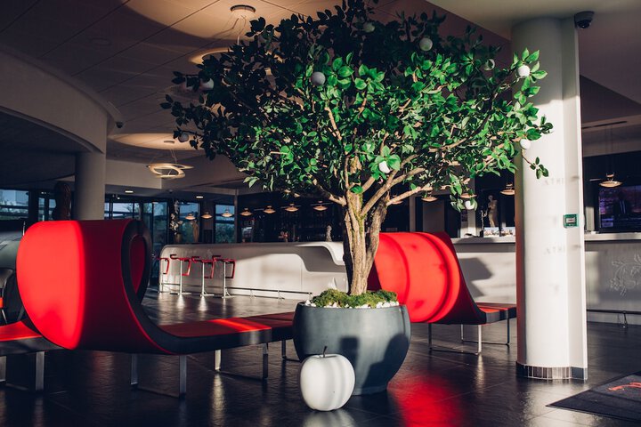 Lobby Entry