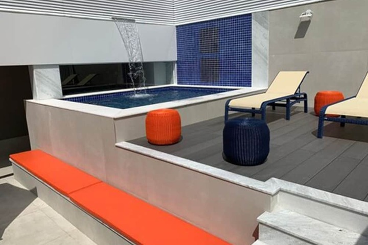 Pool 26 of 60