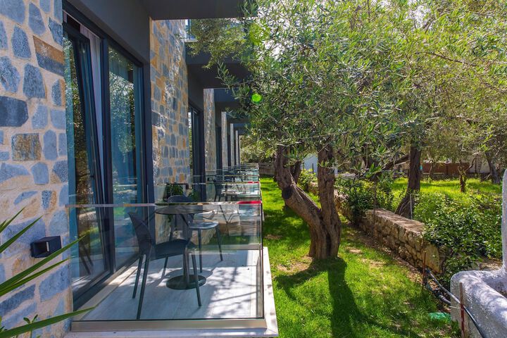 Terrace/Patio 22 of 46