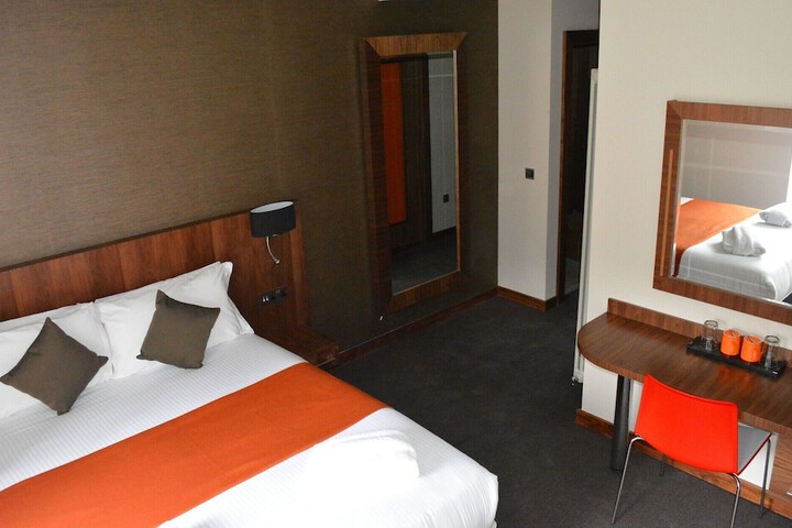 Room 29 of 69