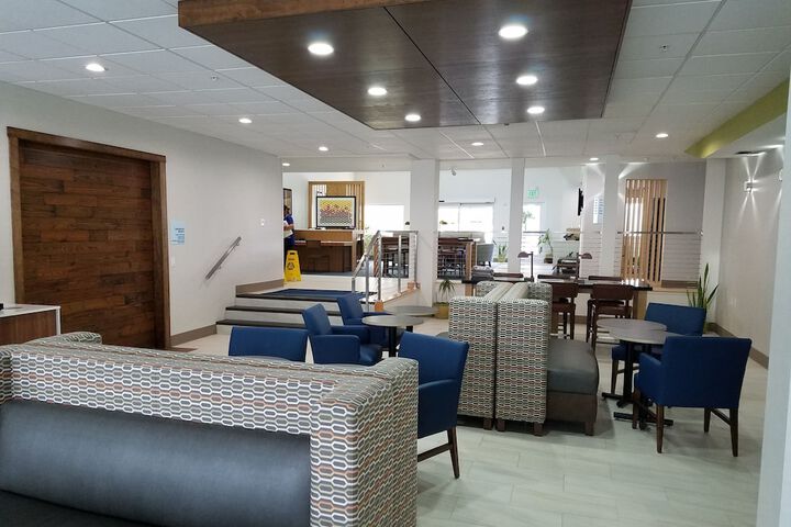 Breakfast area
