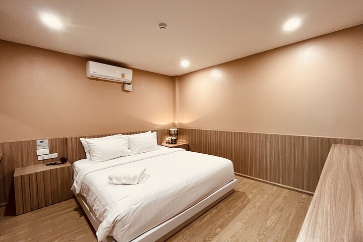 Room 29 of 164