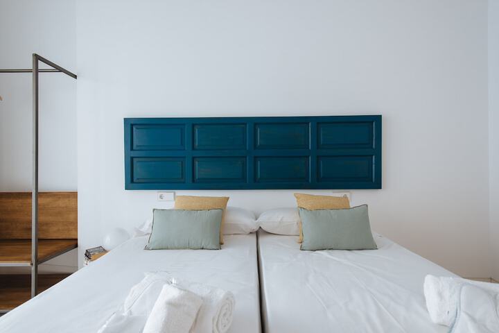 Room 58 of 317